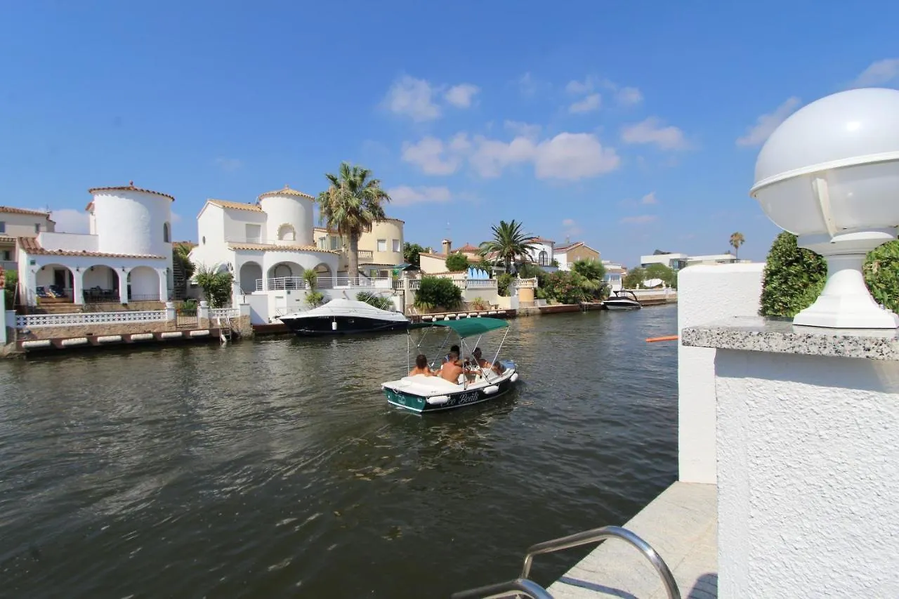 Leon Inmo Apartment Amber - 15763 Empuriabrava